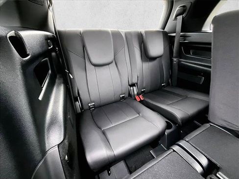 New 2026 Mercedes-Benz GLB 250 image 30