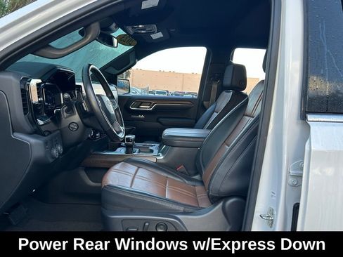 Used 2023 Chevrolet Silverado 1500 High Country image 17