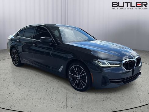 Used 2021 BMW 540i w/ M Sport Package image 6