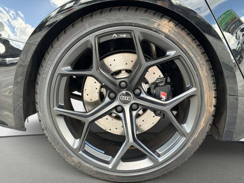 Used 2025 Audi RS 7 Performance image 13