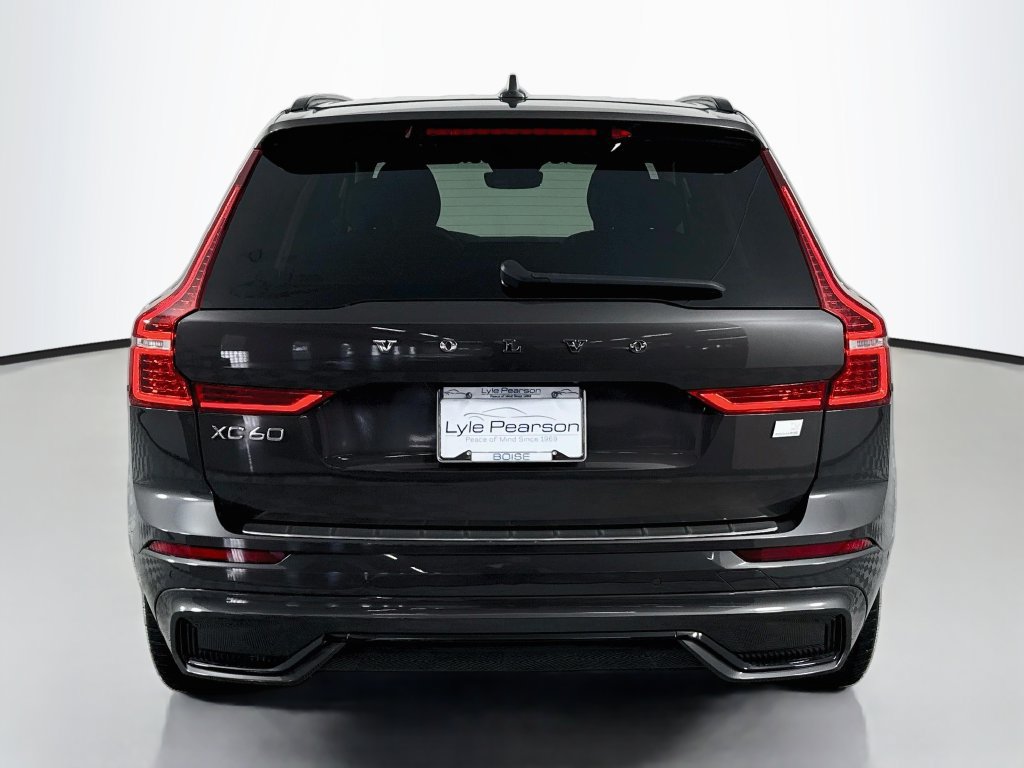 Used 2024 Volvo XC60 T8 Ultimate w/ Protection Package Premier AWD/4WD image 10