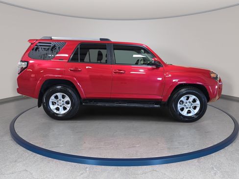 Used 2021 Toyota 4Runner SR5 RWD image 5