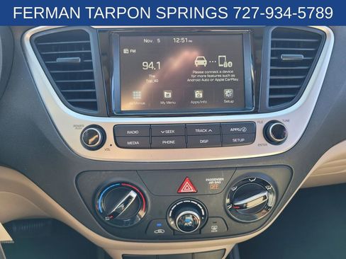 Used 2022 Hyundai Accent SEL image 24