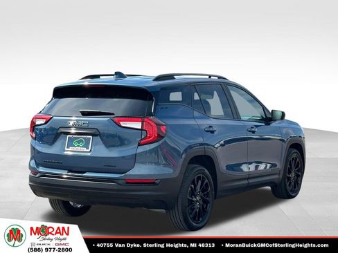 Certified 2024 GMC Terrain SLE w/ Driver Convenience Package AWD/4WD image 4