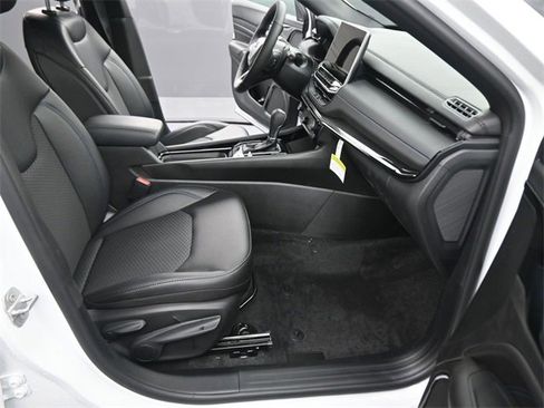 New 2026 Jeep Compass Latitude image 35