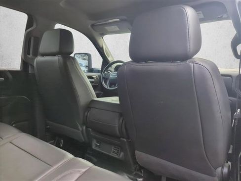Used 2021 GMC Sierra 1500 2WD Crew Cab w/ Sierra Value Package image 29