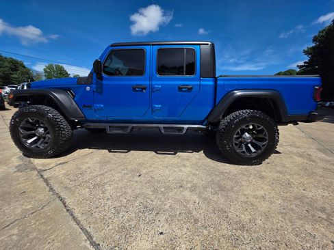 Used 2020 Jeep Gladiator Sport AWD/4WD image 8