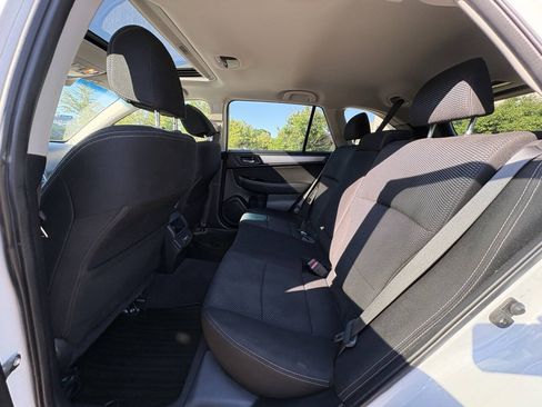 Used 2018 Subaru Outback 2.5i Premium AWD/4WD image 20