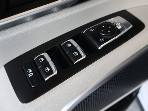 Used 2024 Kia Telluride S w/ S Sunroof Package FWD image 18