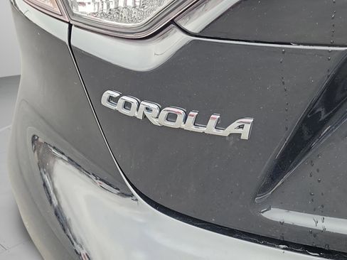 Used 2024 Toyota Corolla LE image 11