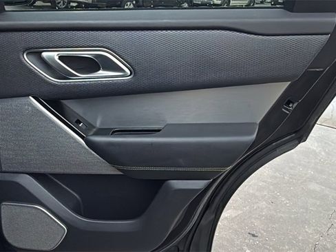 Used 2020 Land Rover Range Rover Velar R-Dynamic S image 30