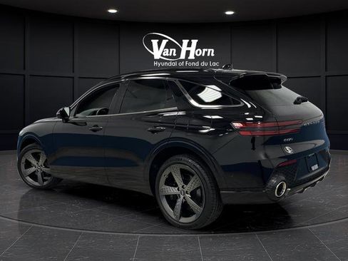 Used 2025 Genesis GV70 2.5T w/ Sport Prestige Package image 3
