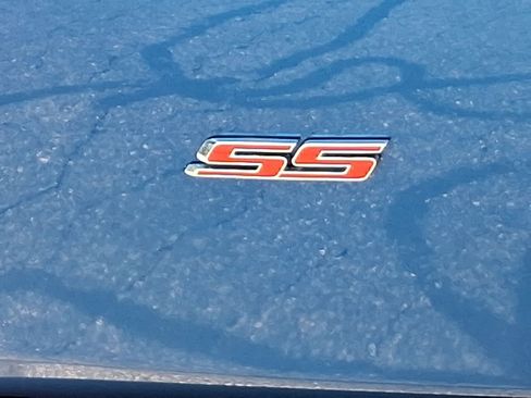 Used 2018 Chevrolet Camaro SS image 30