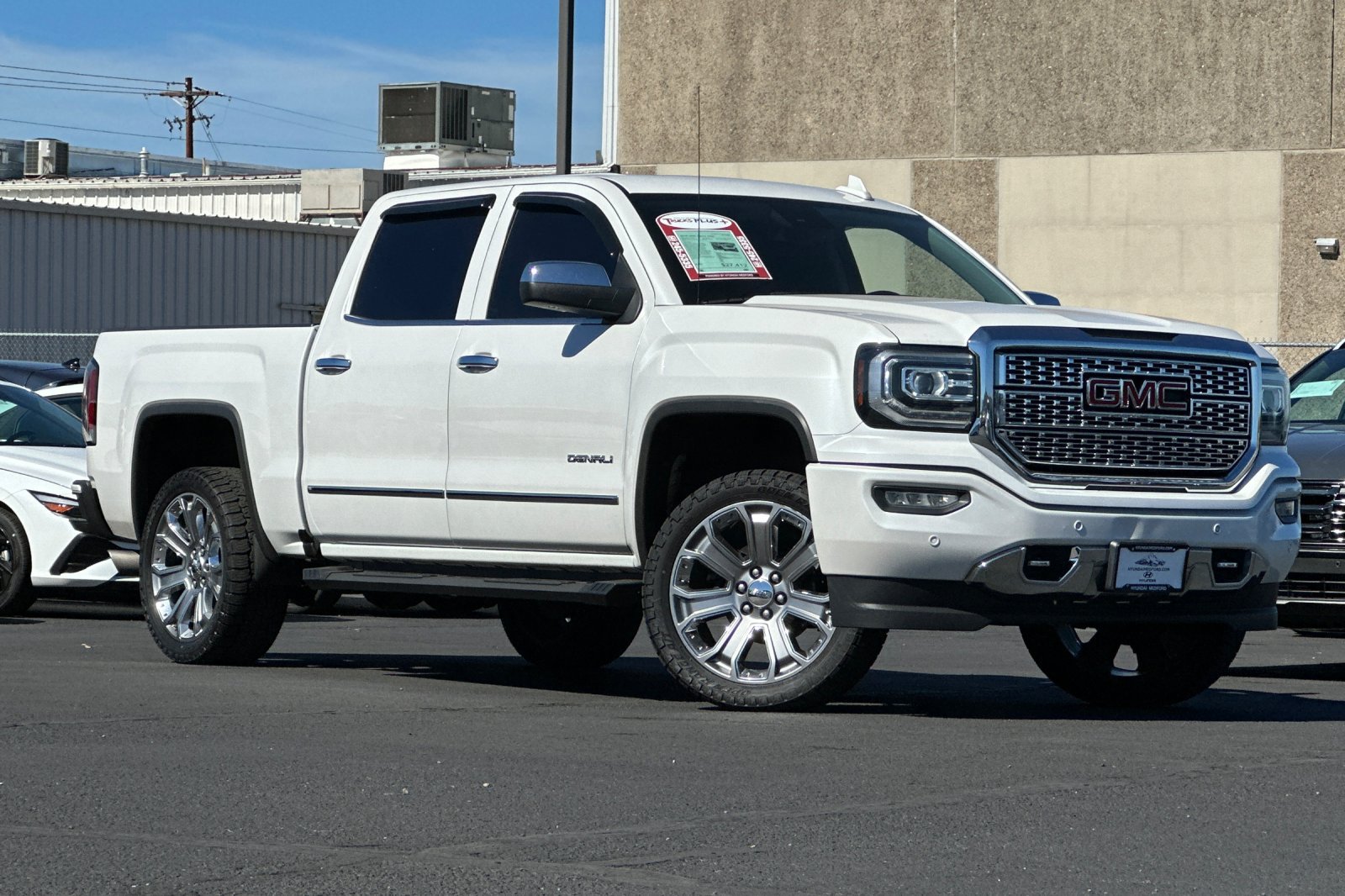 Used 2018 GMC Sierra 1500 Denali w/ Denali Ultimate Package AWD/4WD image 2