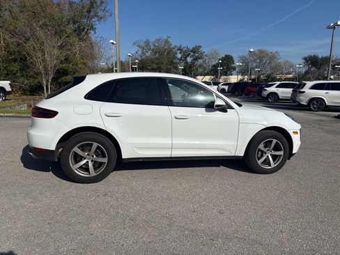 Used 2018 Porsche Macan image 7
