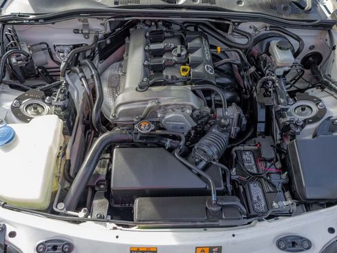 Used 2016 MAZDA MX-5 Miata Grand Touring image 33