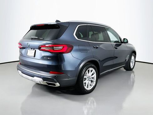 Used 2022 BMW X5 xDrive40i w/ Premium Package AWD/4WD image 9
