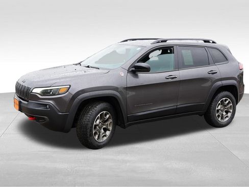 Used 2022 Jeep Cherokee Trailhawk w/ Sound & Nav Group AWD/4WD image 10