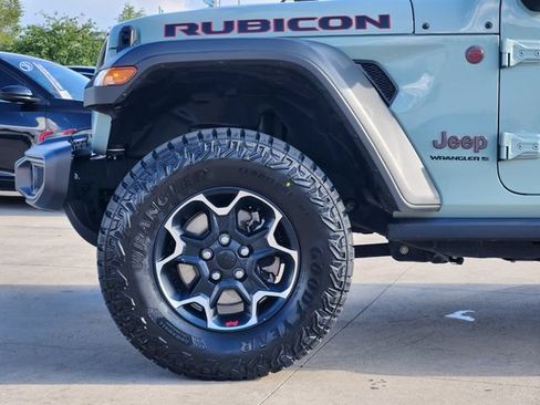 Used 2023 Jeep Wrangler Unlimited Rubicon AWD/4WD image 9