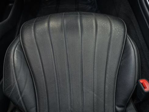 Certified 2022 Mercedes-Benz S 500 4MATIC w/ AMG Line Package image 23