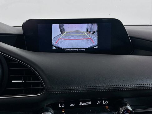 Used 2021 MAZDA MAZDA3 s image 14