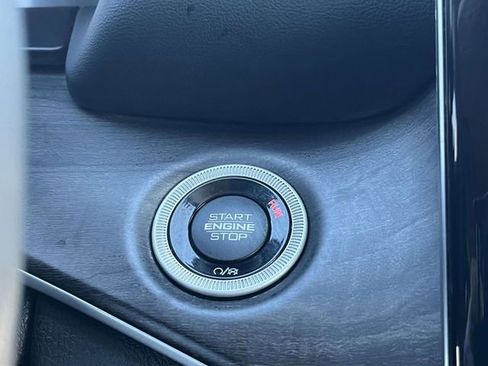 Used 2023 Jeep Grand Cherokee L Limited image 34