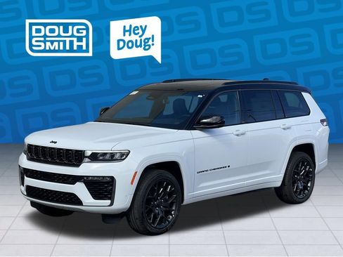 New 2026 Jeep Grand Cherokee L Summit image 2