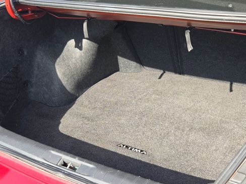 Used 2016 Nissan Altima 2.5 SL w/ 2.5 Technology w/LED Package image 26