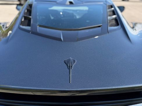 Used 2020 Chevrolet Corvette Stingray Premium Cpe w/ 3LT Preferred Equipment Group RWD image 27