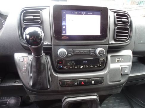Used 2025 RAM ProMaster 2500 w/ U-Haul Equipment Group FWD image 16