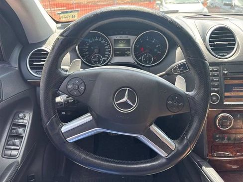 Used 2009 Mercedes-Benz ML 63 AMG 4MATIC image 12