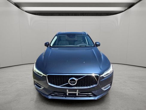 Used 2019 Volvo XC60 T8 Momentum w/ Advanced Package AWD/4WD image 14