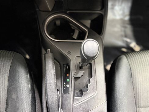 Used 2018 Toyota RAV4 LE w/ All Weather Liner Package image 20