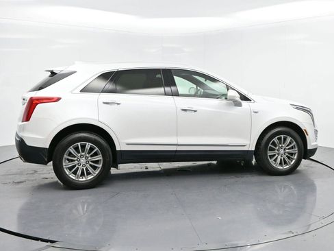 Used 2019 Cadillac XT5 Luxury FWD image 8