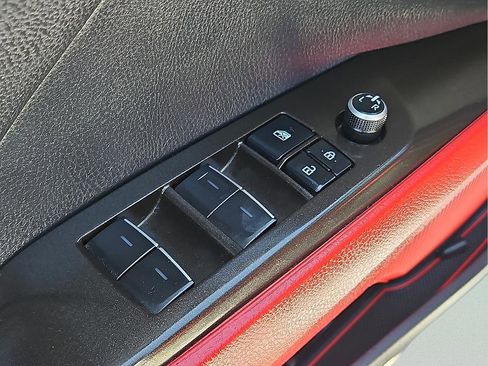 Used 2021 Toyota Camry XSE w/ Navigation Package FWD image 11