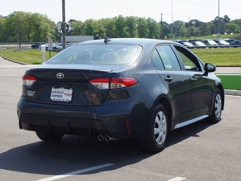 Used 2025 Toyota Corolla SE FWD image 21