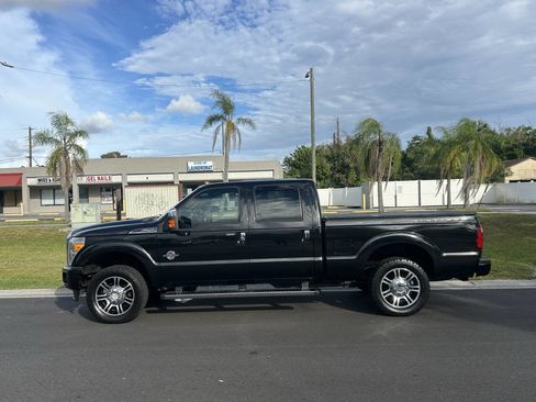 Used 2013 Ford F250 Platinum image 4
