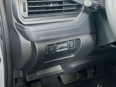 Used 2026 Subaru Forester Premium image 10