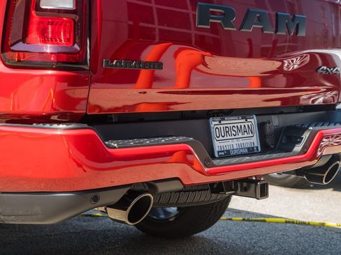 New 2026 RAM 1500 Laramie AWD/4WD image 10