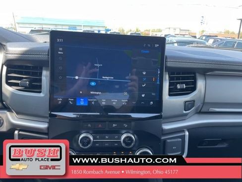 Used 2024 Ford Expedition XLT AWD/4WD image 17