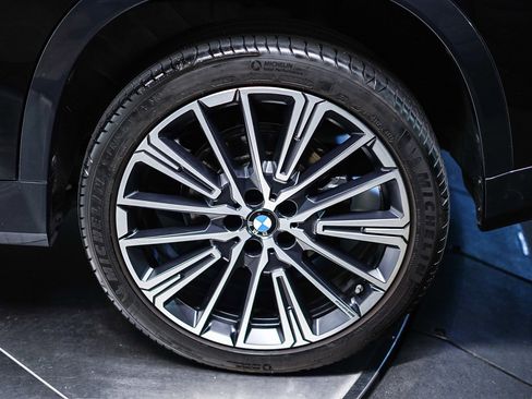 Used 2023 BMW X1 xDrive28i image 8