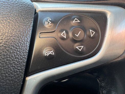 Used 2020 GMC Terrain SLE w/ Driver Convenience Package image 17