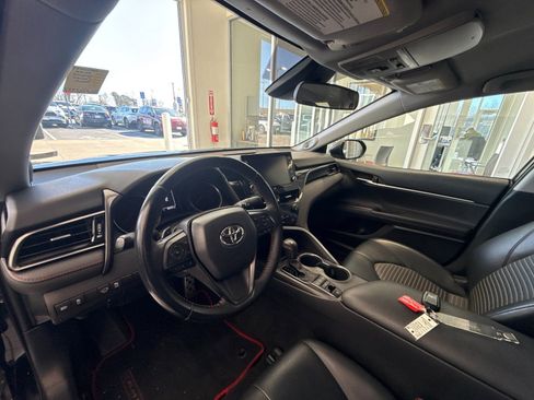 Used 2022 Toyota Camry TRD w/ TRD Package w/JBL Audio image 10