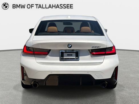 New 2026 BMW 330i Sedan w/ M Sport Package RWD image 6
