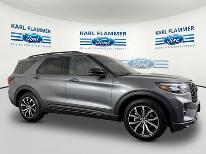 New 2026 Ford Explorer ST-Line w/ Premium Package