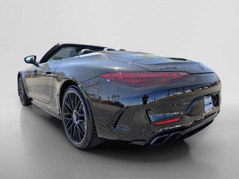 Certified 2022 Mercedes-Benz SL 63 AMG 4MATIC image 3