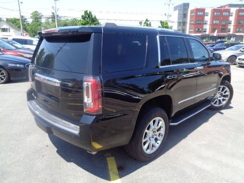 Used 2018 GMC Yukon Denali w/ Open Road Package AWD/4WD image 4