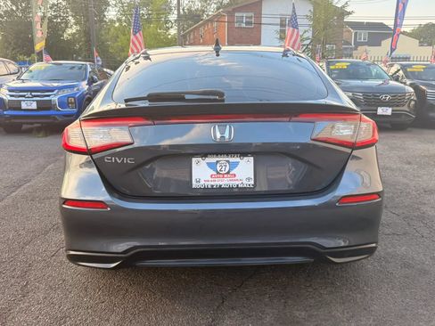 Used 2022 Honda Civic EX-L image 6