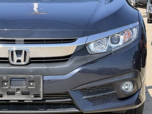 Used 2018 Honda Civic EX-T image 8