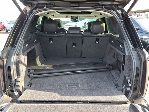 Used 2024 Land Rover Range Rover SE image 27